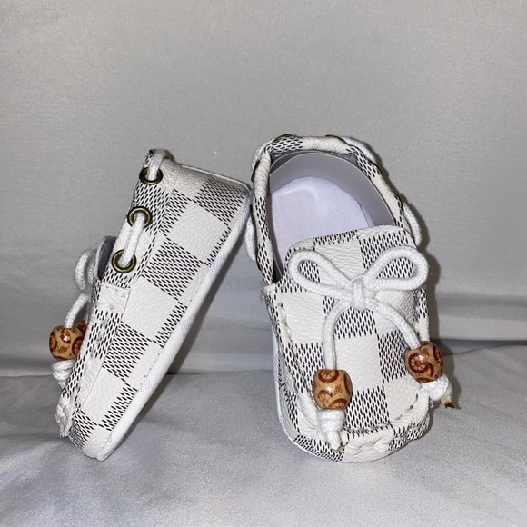 Baby Mocasins - Picture 2 of 2